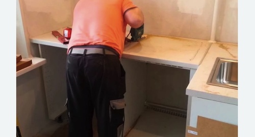 Сборка кухонного гарнитура. Ухта
